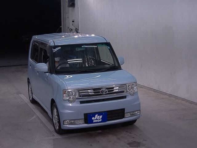 234 Toyota Pixis space L575A 2014 г. (JU Okinawa)